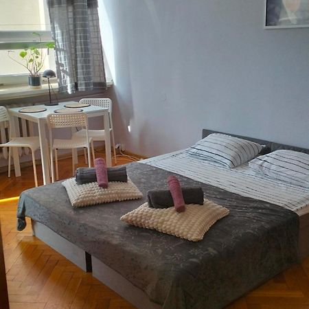 Apartamento Night Host Matejki 4 Free Parking Bytom Exterior foto