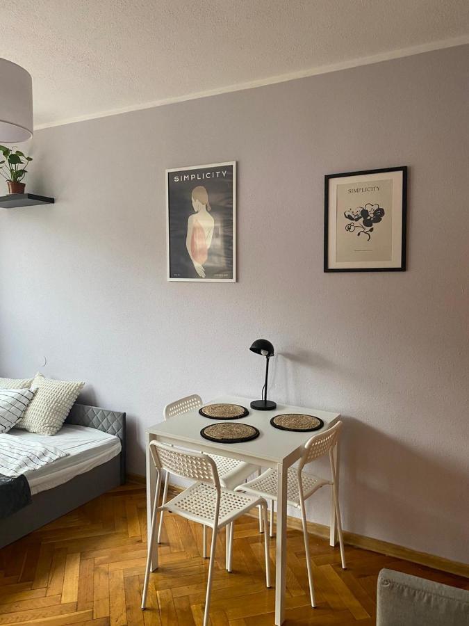 Apartamento Night Host Matejki 4 Free Parking Bytom Exterior foto